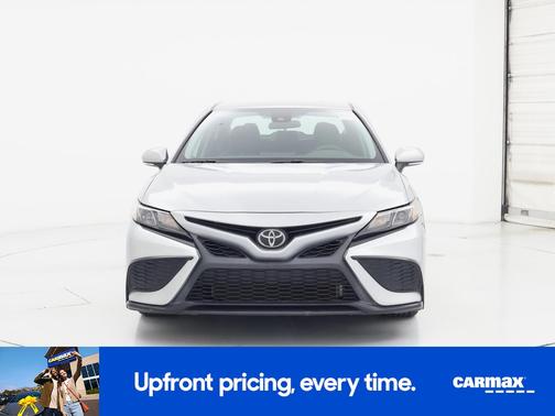 Silver 2023 Toyota Camry SE