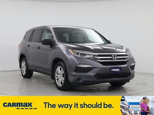 2016 Honda Pilot LX