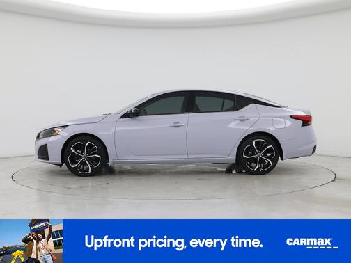 Gray 2025 Nissan Altima SR