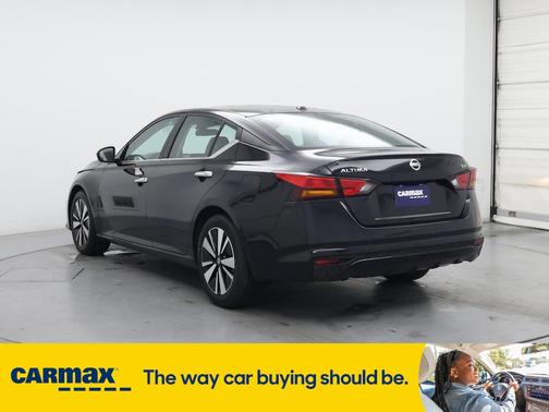 2021 Nissan Altima SV