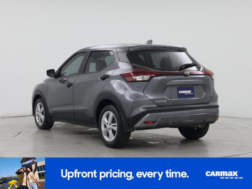 Gray 2024 Nissan Kicks S