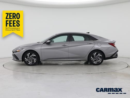 Gray 2025 Hyundai ELANTRA Limited