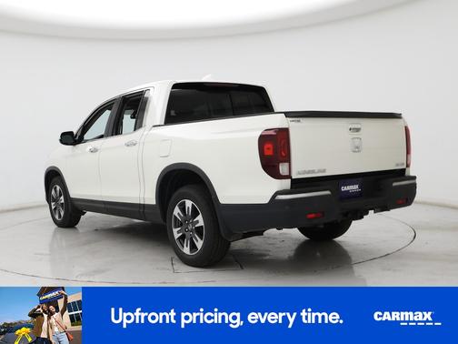 White 2019 Honda Ridgeline RTL-E