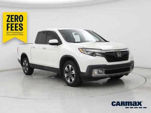 White 2019 Honda Ridgeline RTL-E