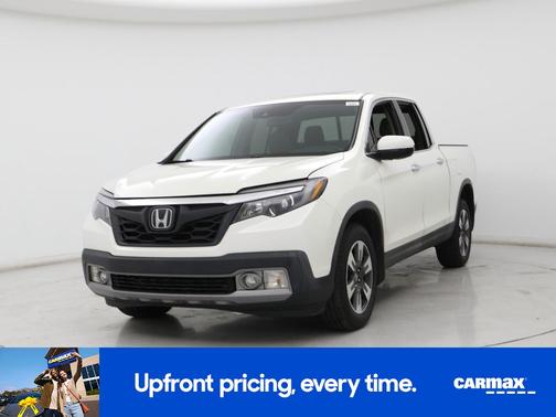 White 2019 Honda Ridgeline RTL-E