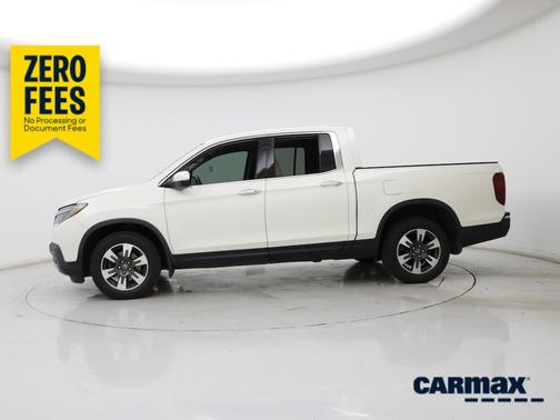 White 2019 Honda Ridgeline RTL-E