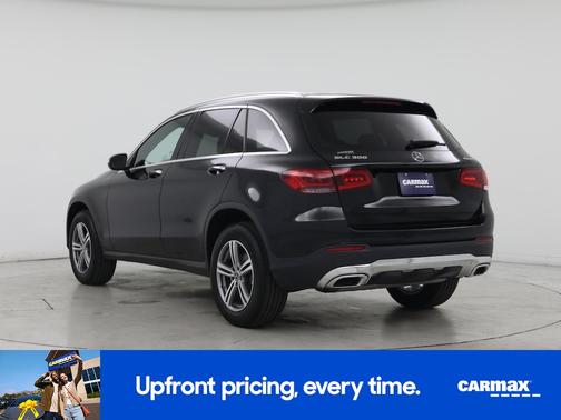 Black 2022 Mercedes-Benz GLC 300