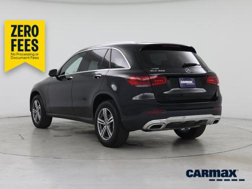 Black 2022 Mercedes-Benz GLC 300