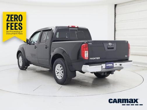 Black 2020 Nissan Frontier SV