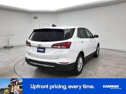 White 2022 Chevrolet Equinox LT