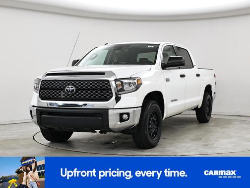 White 2019 Toyota Tundra SR5