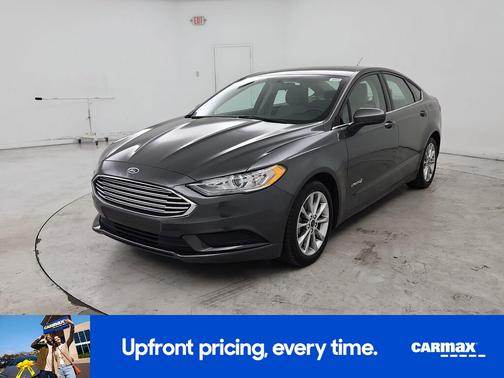 2017 Ford Fusion Hybrid SE