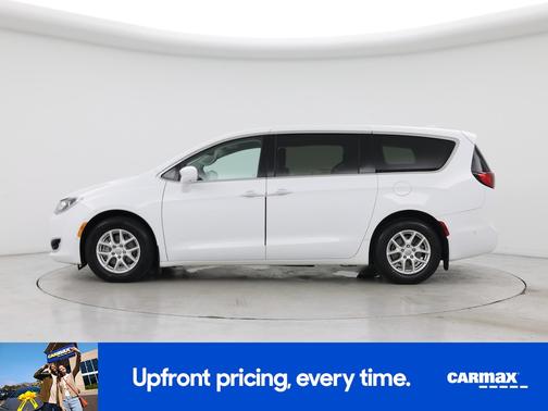 2020 Chrysler Pacifica Touring