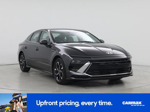 Gray 2025 Hyundai SONATA SE