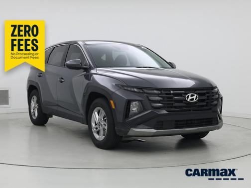 Gray 2025 Hyundai TUCSON SE