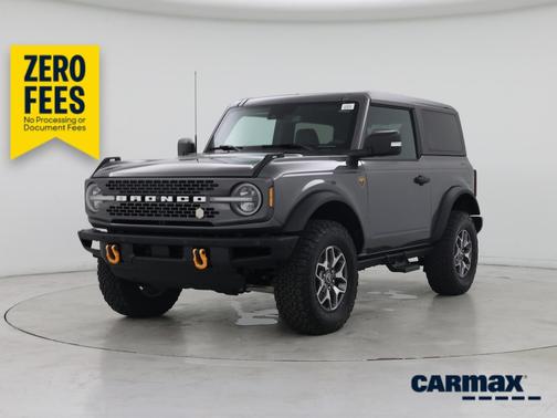 Gray 2024 Ford Bronco Badlands
