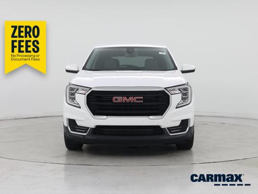 White 2022 GMC Terrain SLE