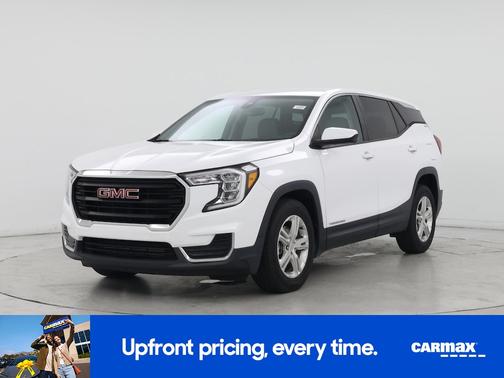 White 2022 GMC Terrain SLE