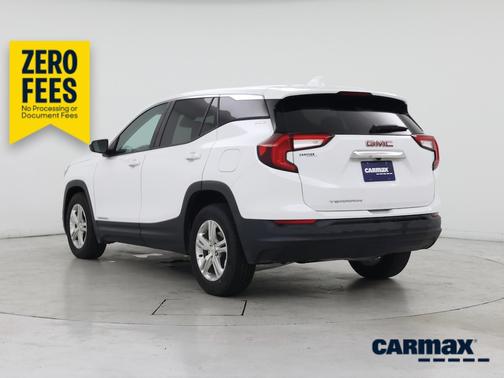 White 2022 GMC Terrain SLE