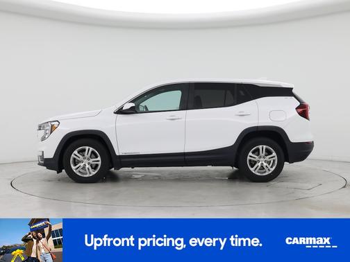 White 2022 GMC Terrain SLE