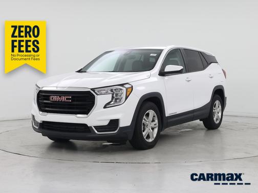 White 2022 GMC Terrain SLE