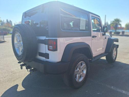 2015 Jeep Wrangler Sport