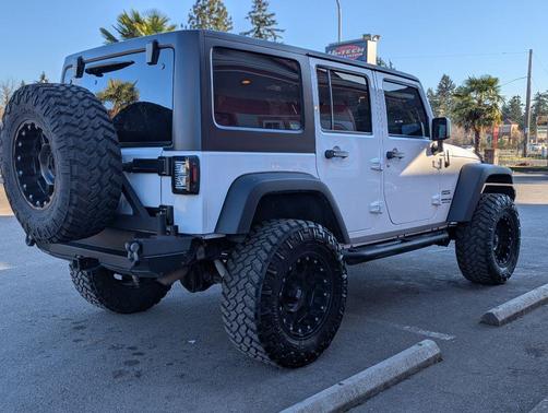 2014 Jeep Wrangler Unlimited Sport