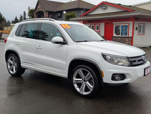 2015 Volkswagen Tiguan 4MOTION Auto R-Line