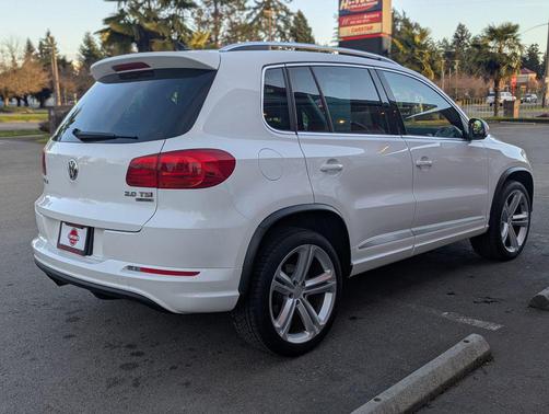 2015 Volkswagen Tiguan 4MOTION Auto R-Line
