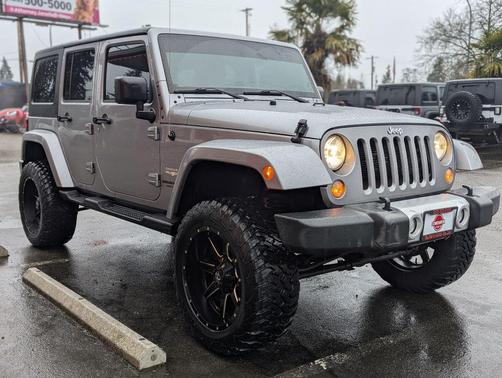 2015 Jeep Wrangler Unlimited Sahara
