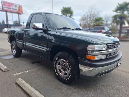 2001 Chevrolet Silverado 1500 LS