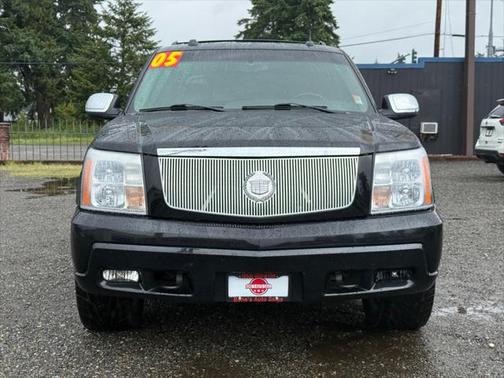 2005 Cadillac Escalade EXT Base