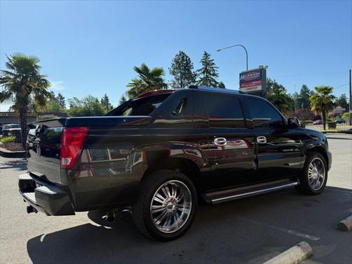 2005 Cadillac Escalade EXT Base