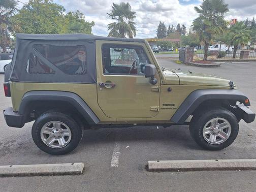 2013 Jeep Wrangler Sport