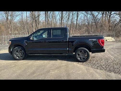 AGATE BLACK METALLIC 2023 Ford F-150 XLT