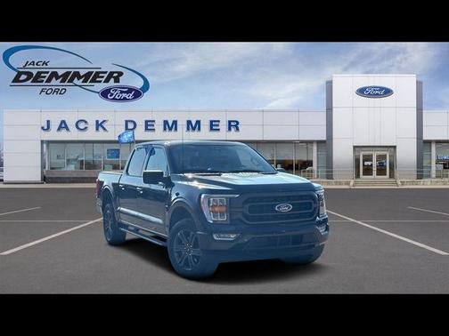 AGATE BLACK METALLIC 2023 Ford F-150 XLT
