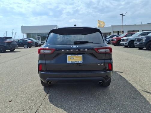 AGATE BLACK METALLIC 2024 Ford Escape ST-LINE