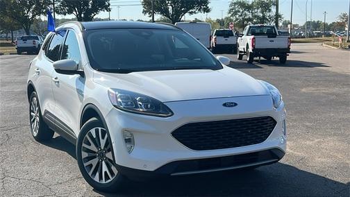 2020 Ford Escape TITANIUM