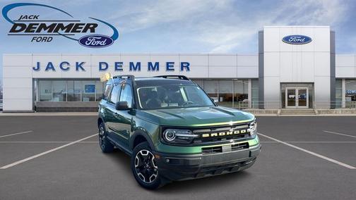 ERUPTION GREEN METALLIC 2023 Ford Bronco Sport OUTER BANKS