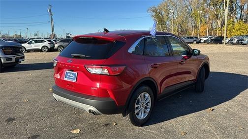 2022 Ford Escape SE