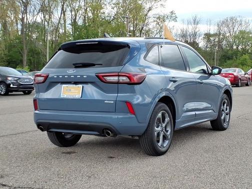 VAPOR BLUE METALLIC 2024 Ford Escape ST-LINE