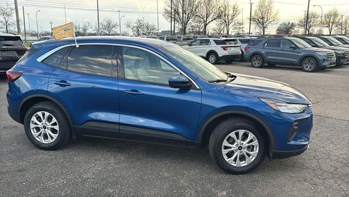 ATLAS BLUE METALLIC 2023 Ford Escape ACTIVE