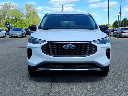 OXFORD WHITE 2023 Ford Escape ACTIVE
