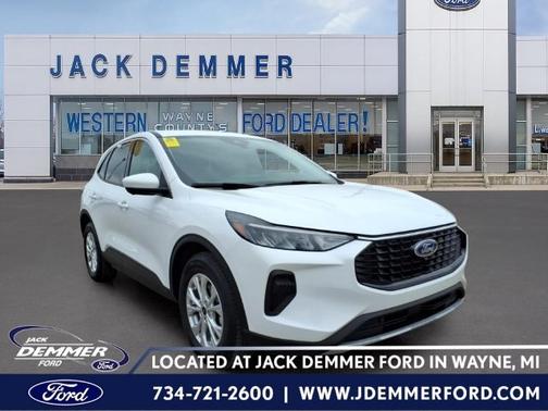 OXFORD WHITE 2023 Ford Escape ACTIVE