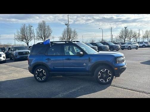 ATLAS BLUE METALLIC 2024 Ford Bronco Sport OUTER BANKS