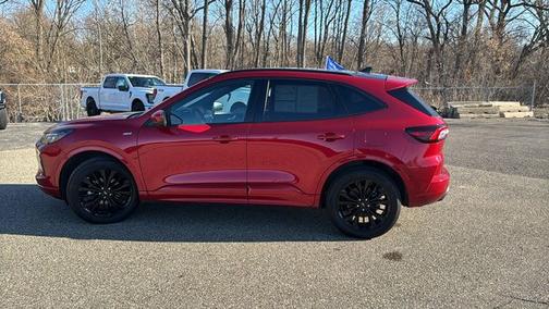 2024 Ford Escape ST-LINE ELITE