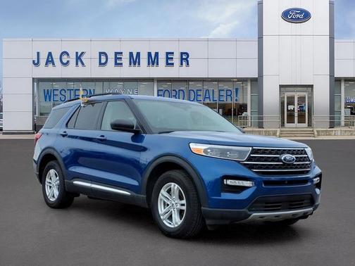 ATLAS BLUE METALLIC 2023 Ford Explorer XLT