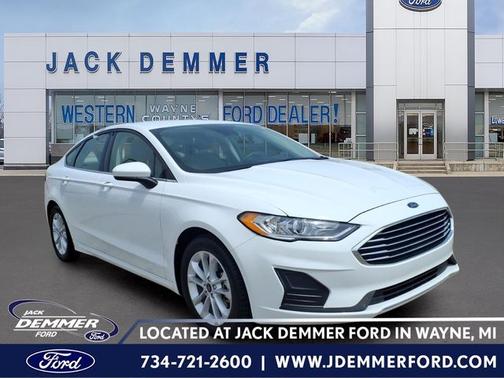 OXFORD WHITE 2020 Ford Fusion SE