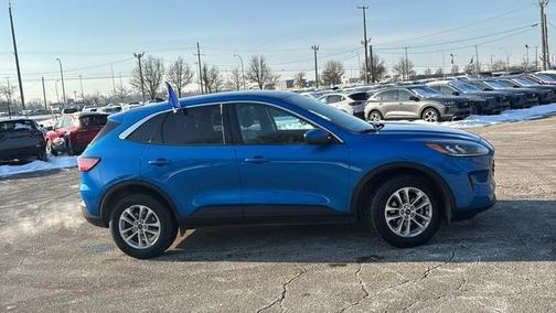 2020 Ford Escape SE