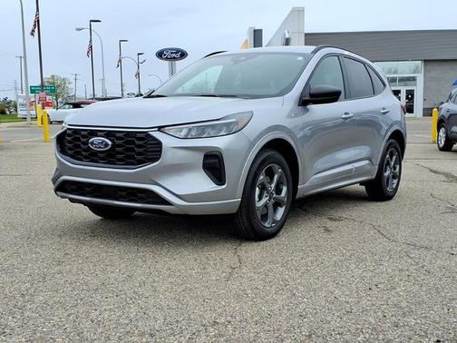 ICONIC SILVER METALLIC 2024 Ford Escape ST-LINE